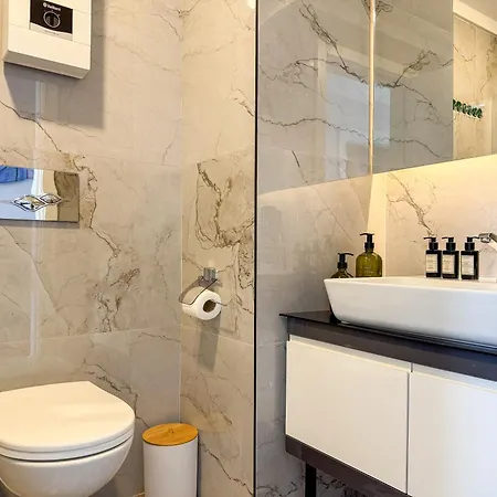 Qoople Elite 3 Apartament *